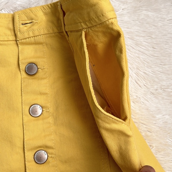 Copper Key Small Yellow - Picture 4 of 6